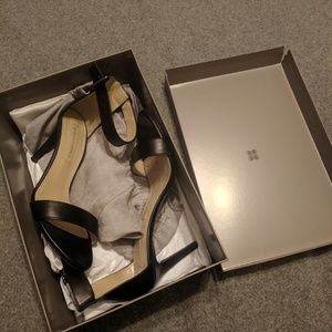 BCBG ankle strap heels NEVER BEEN WORN